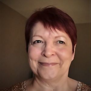 Meet your Posher, Joanne